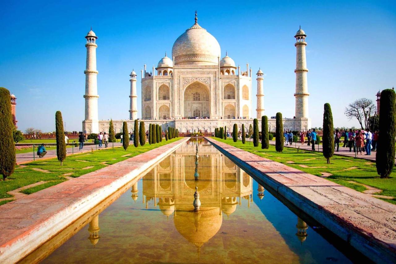 Maplewood Guest House, Neeti Bagh, New Delhiit Is A Boutiqu Guest House - Room 3 Bagian luar foto